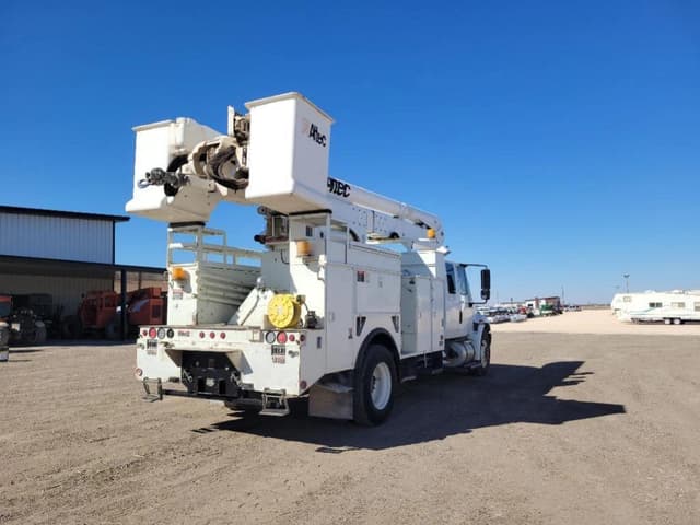 Image of International Durastar 4300 equipment image 4