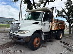 2009 International DuraStar 4400 Image
