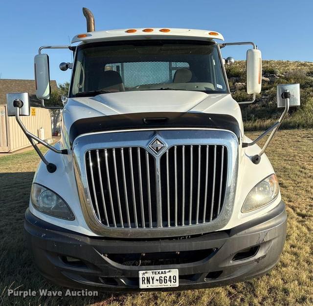 Image of International ProStar equipment image 1