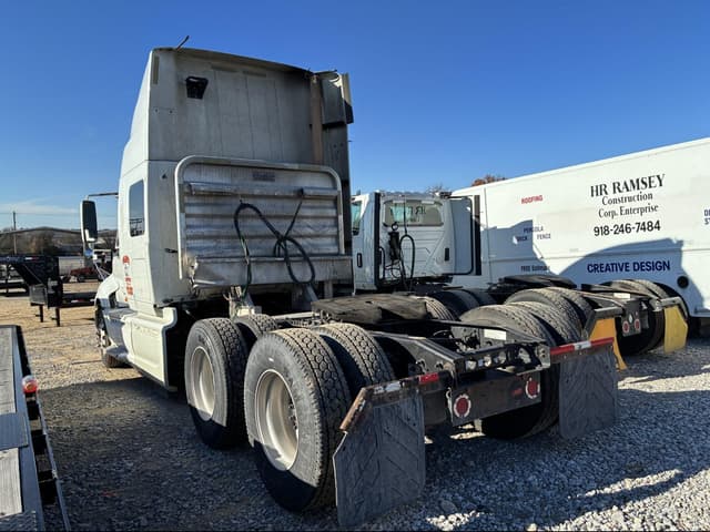 Image of International ProStar equipment image 3