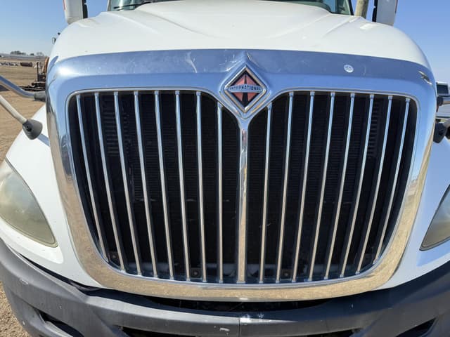 Image of International ProStar equipment image 4