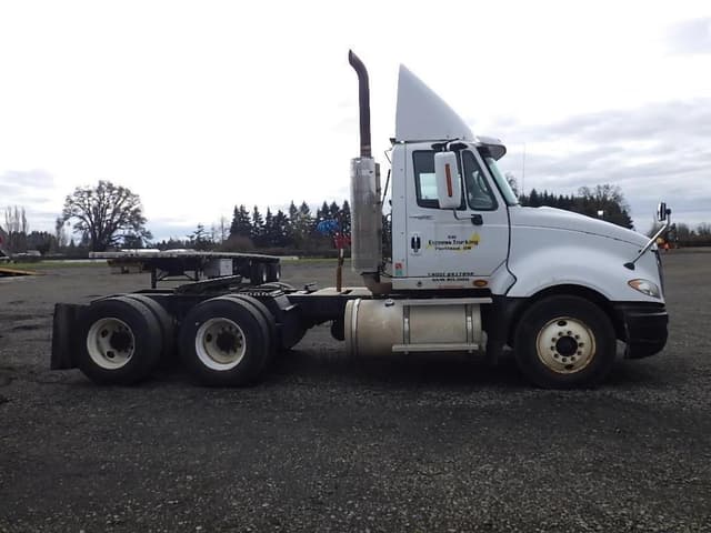 Image of International ProStar Premium equipment image 3