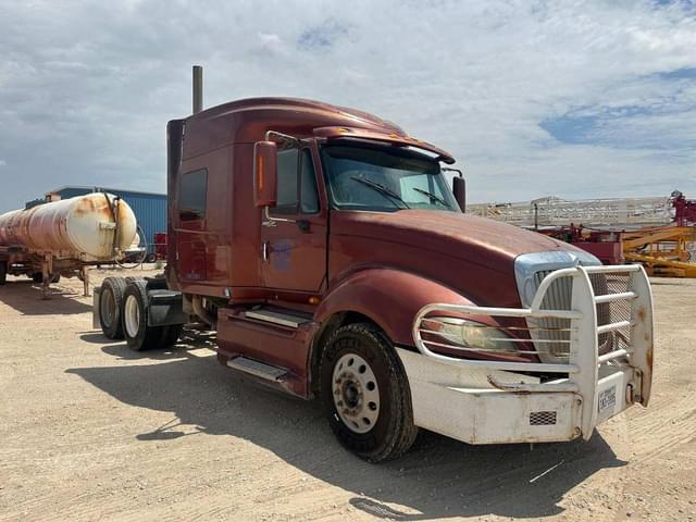 Image of International ProStar Premium equipment image 1