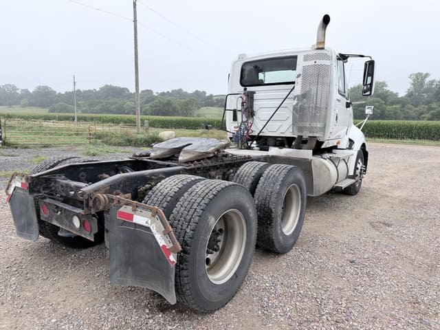 Image of International ProStar Premium equipment image 4
