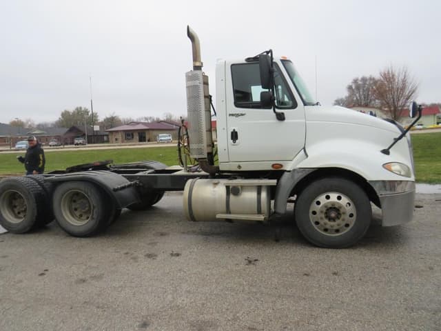 Image of International ProStar equipment image 1