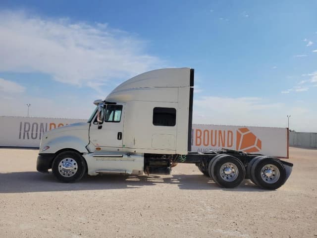 Image of International ProStar equipment image 1