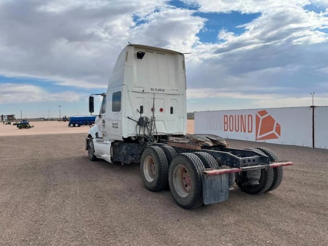 Image of International ProStar Premium equipment image 2