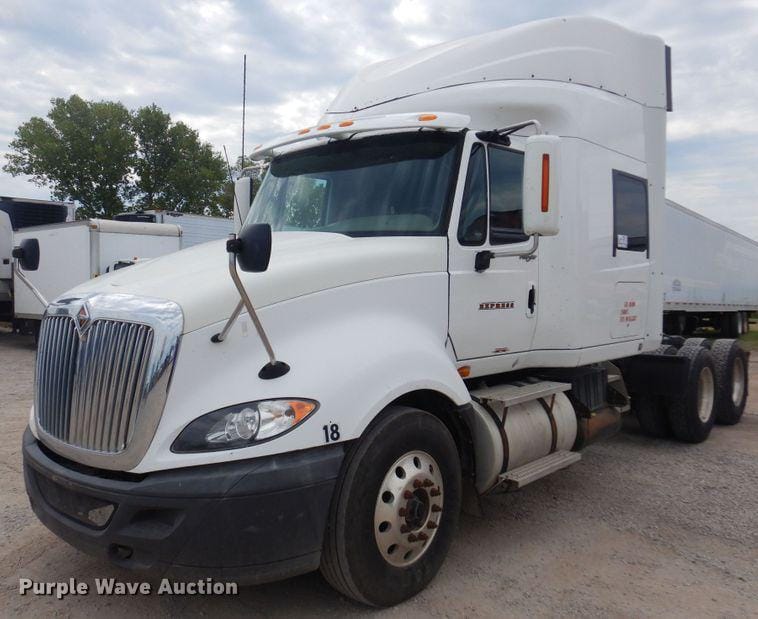 Main image International ProStar