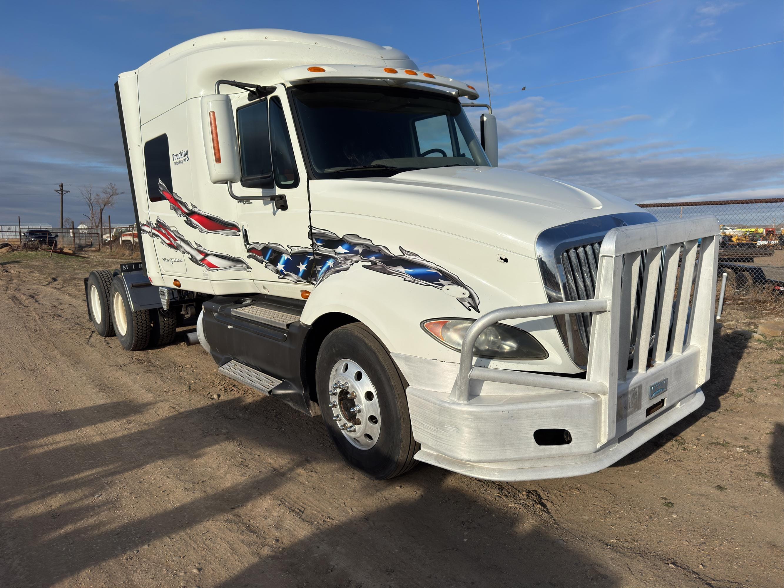 Main image International ProStar