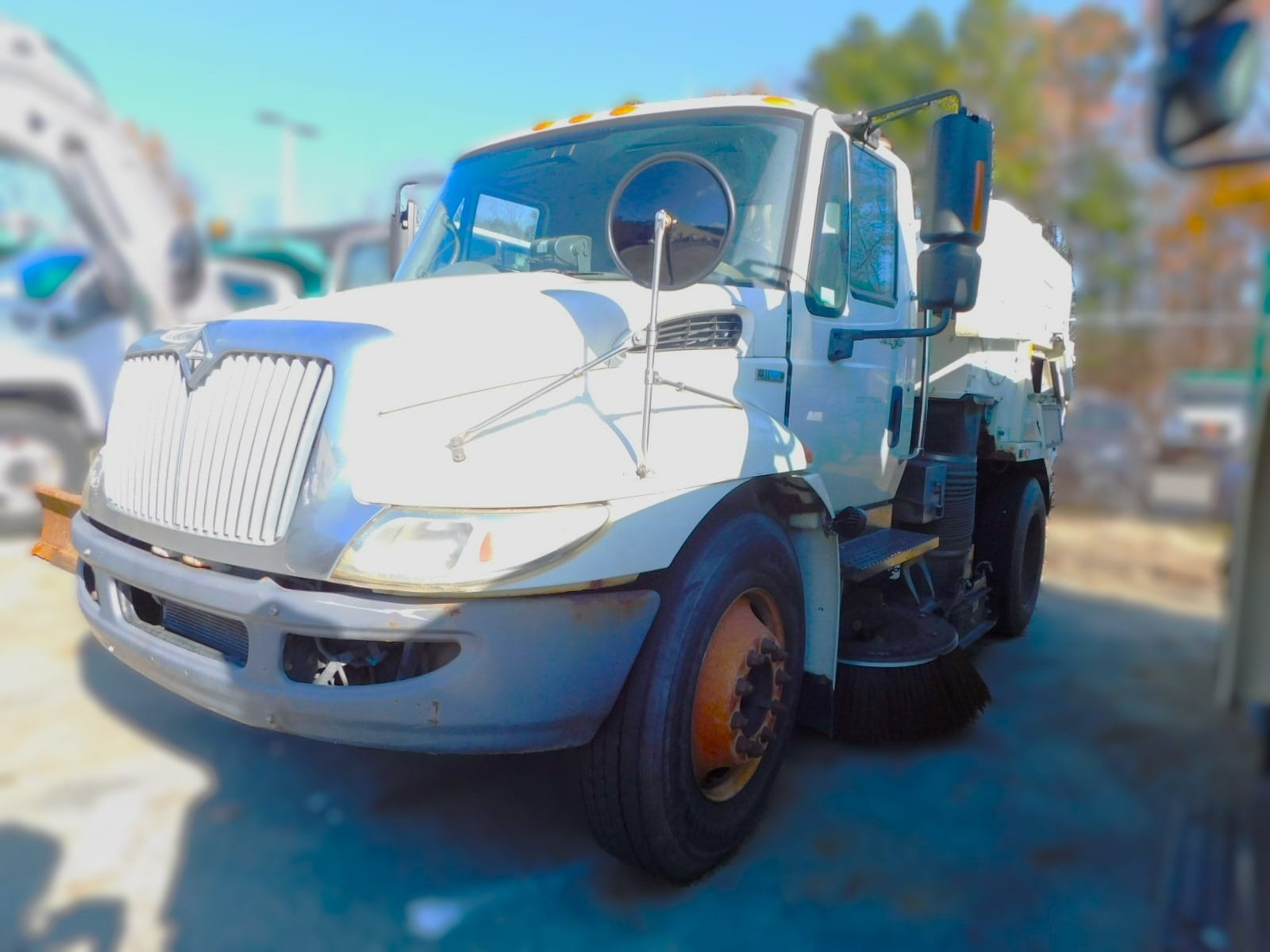 Main image International 4300 SBA