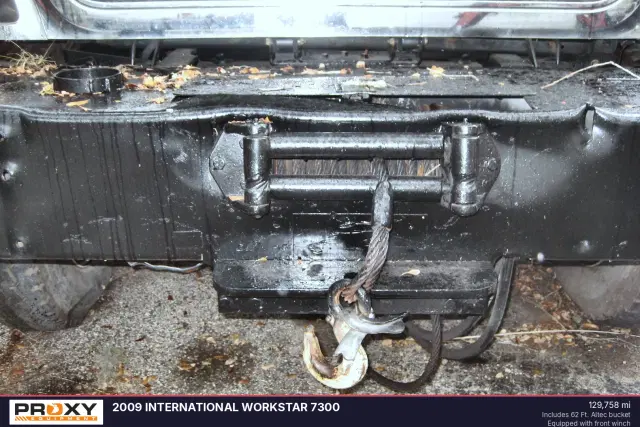 Image of International Workstar 7300 equipment image 2