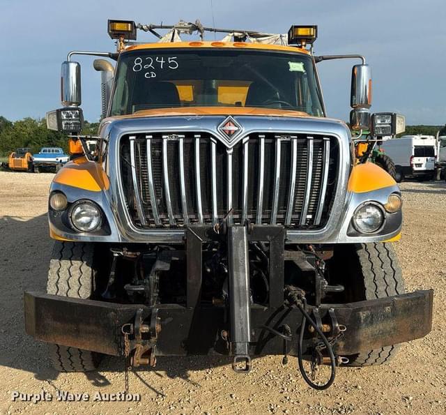 Image of International Workstar 7500 equipment image 1
