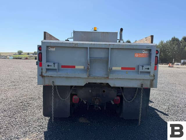 Image of International Workstar 7500 equipment image 3