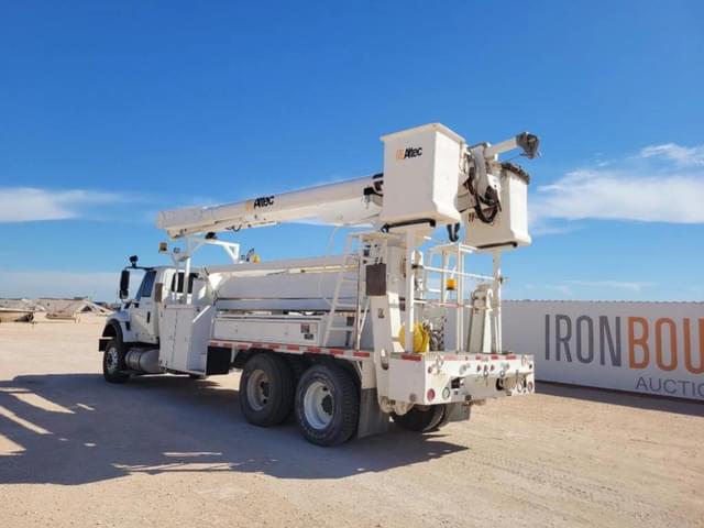 Image of International WorkStar 7600 equipment image 2