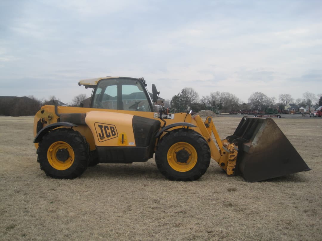 Image of JCB 541-70 Agri Plus Primary image