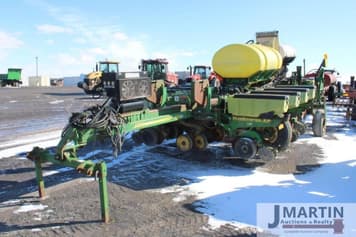 Main image John Deere 1770