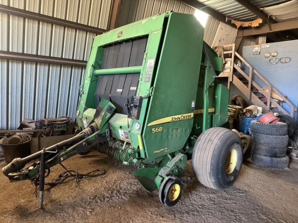Image of John Deere 568 Primary image