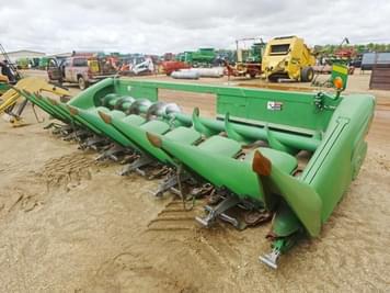 Main image John Deere 608C