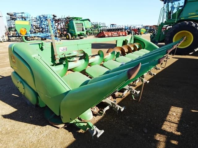 Image of John Deere 608C equipment image 3