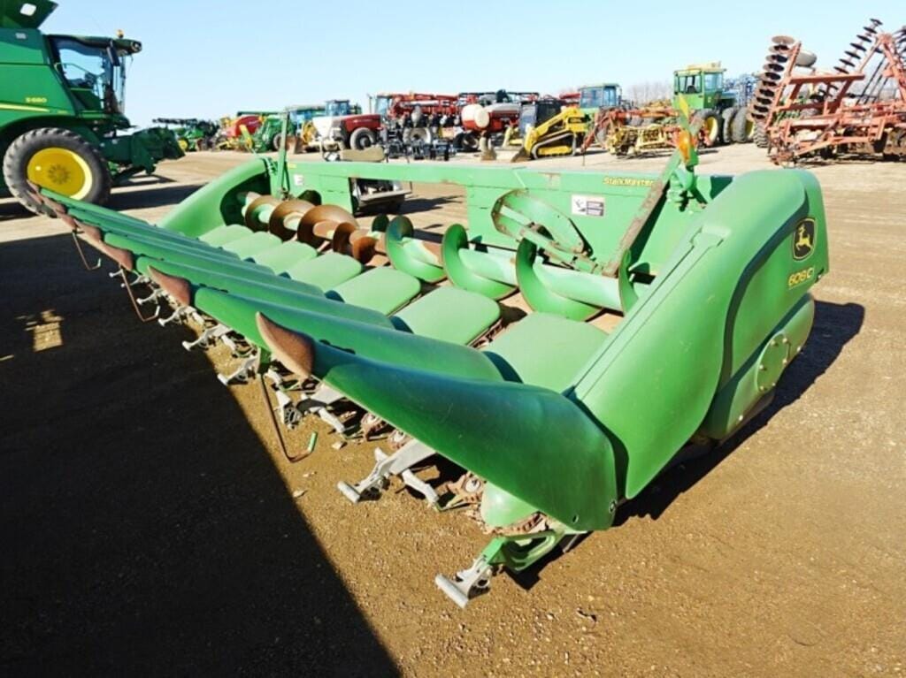 Main image John Deere 608C