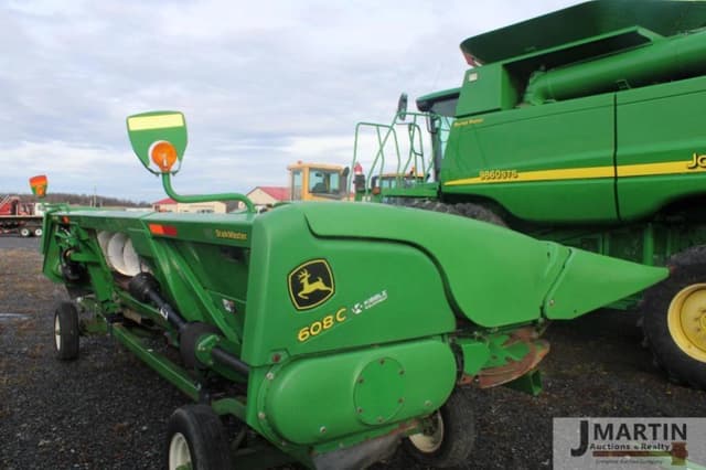 Image of John Deere 608C equipment image 2