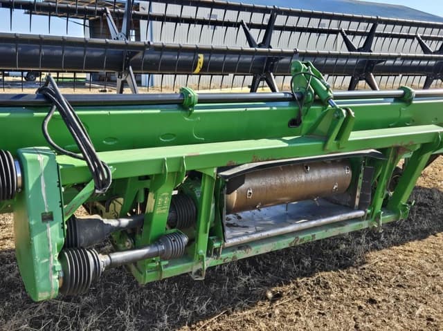 Image of John Deere 635D equipment image 3