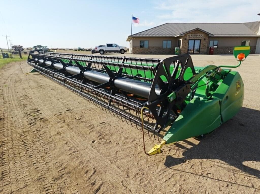 Image of John Deere 635F Primary image