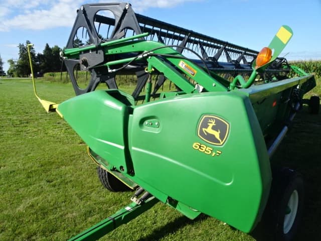 Image of John Deere 635F equipment image 2