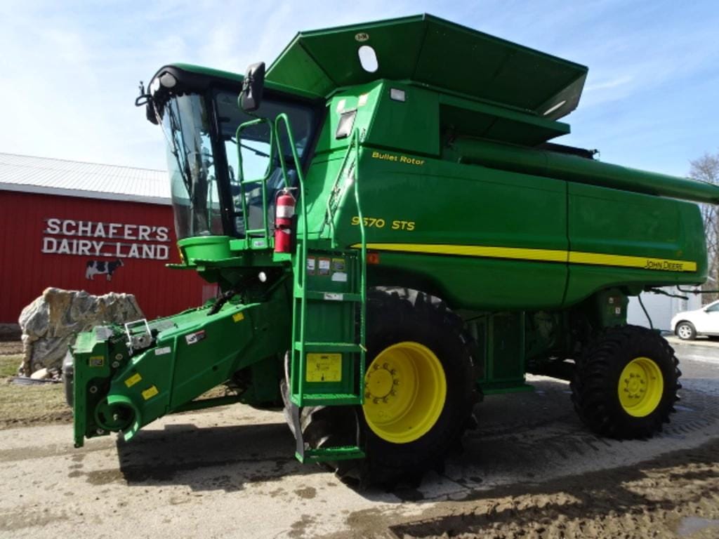 2009 John Deere 9570 STS Equipment Image0