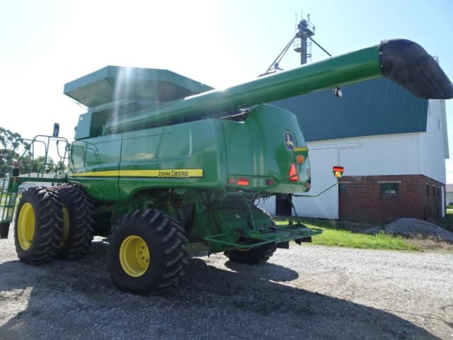 Image of John Deere 9670 STS equipment image 1