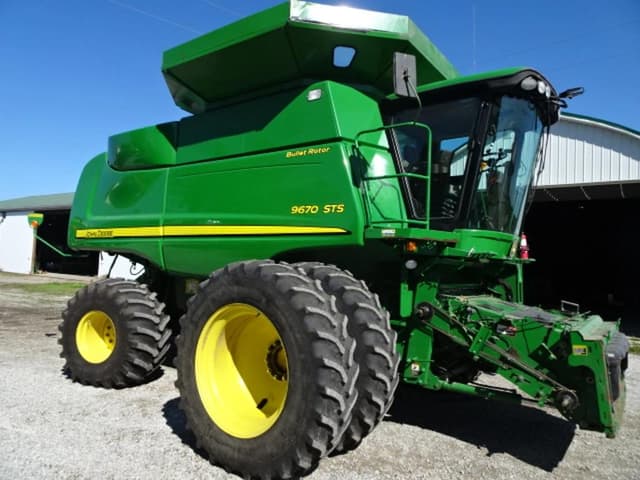 Image of John Deere 9670 STS equipment image 4