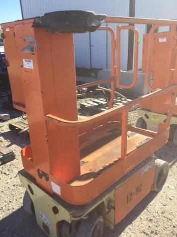 Main image JLG 1230ES