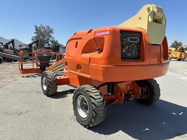 Image of JLG 400S equipment image 3
