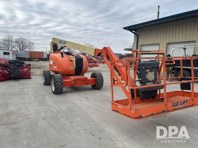 Image of JLG 600AJ equipment image 2