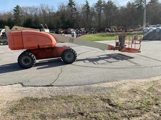 Image of JLG 600S equipment image 3