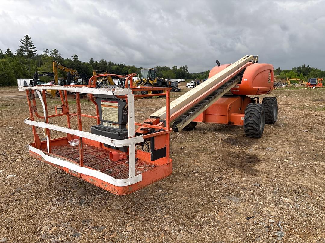 Image of JLG 600S Primary image