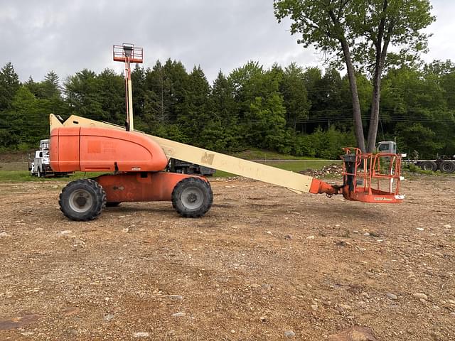 Image of JLG 600S equipment image 3