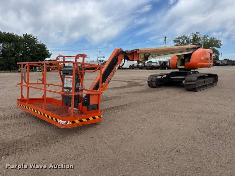 Image of JLG 660SJ Primary image