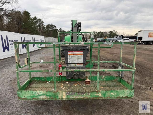 Image of JLG 860SJ equipment image 1