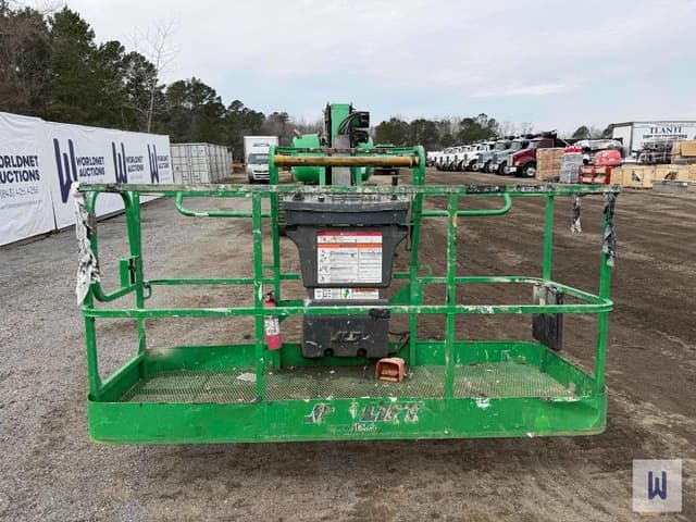 Image of JLG 860SJ equipment image 1