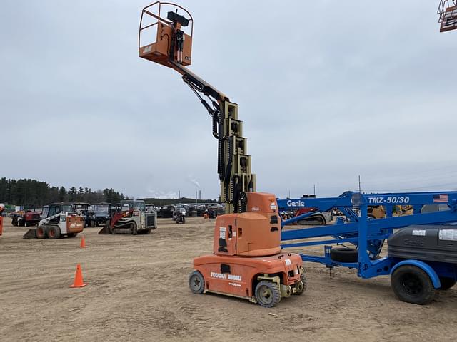 Image of JLG E33MJ equipment image 1