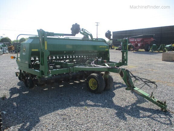 2009 John Deere 1590 Equipment Image0