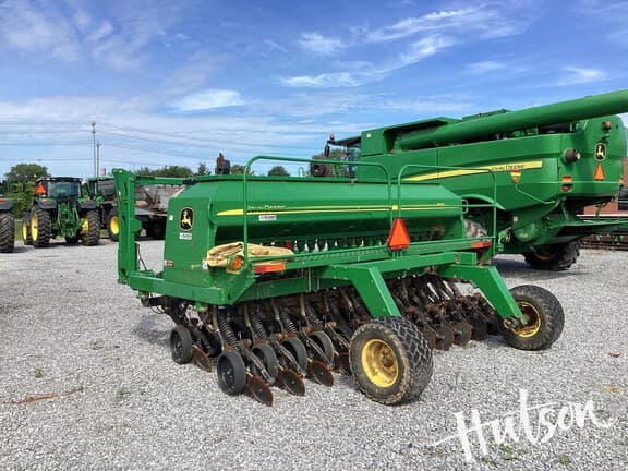 Image of John Deere 1590 equipment image 3