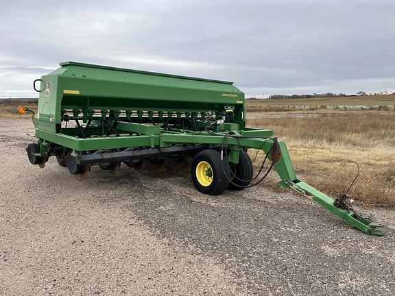 Image of John Deere 1590 equipment image 1