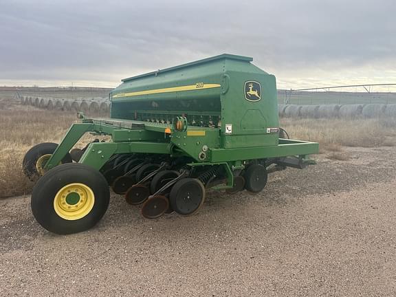 Image of John Deere 1590 equipment image 2