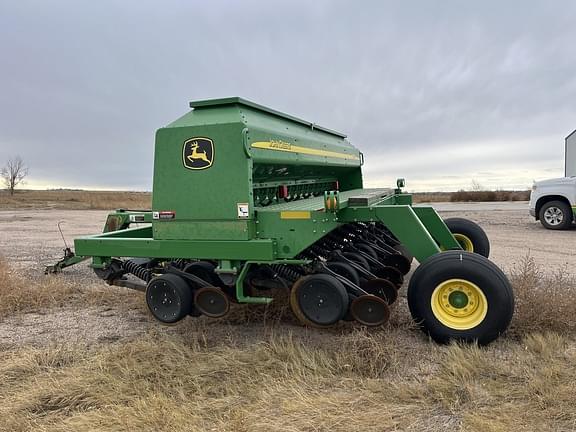 Image of John Deere 1590 equipment image 3