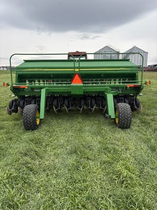 Image of John Deere 1590 equipment image 4