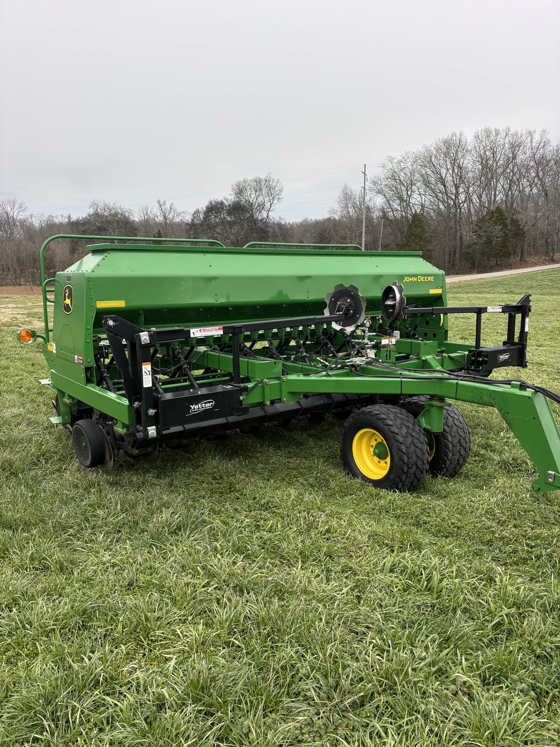 2009 John Deere 1590 Equipment Image0