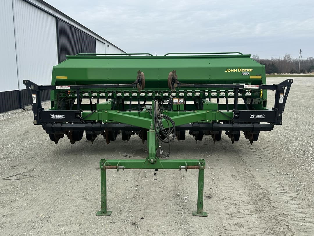 Image of John Deere 1590 Primary image