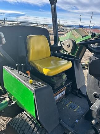 Image of John Deere 1600 Turbo equipment image 4